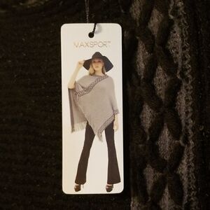 Nwt Maxsport knitted black and grey poncho